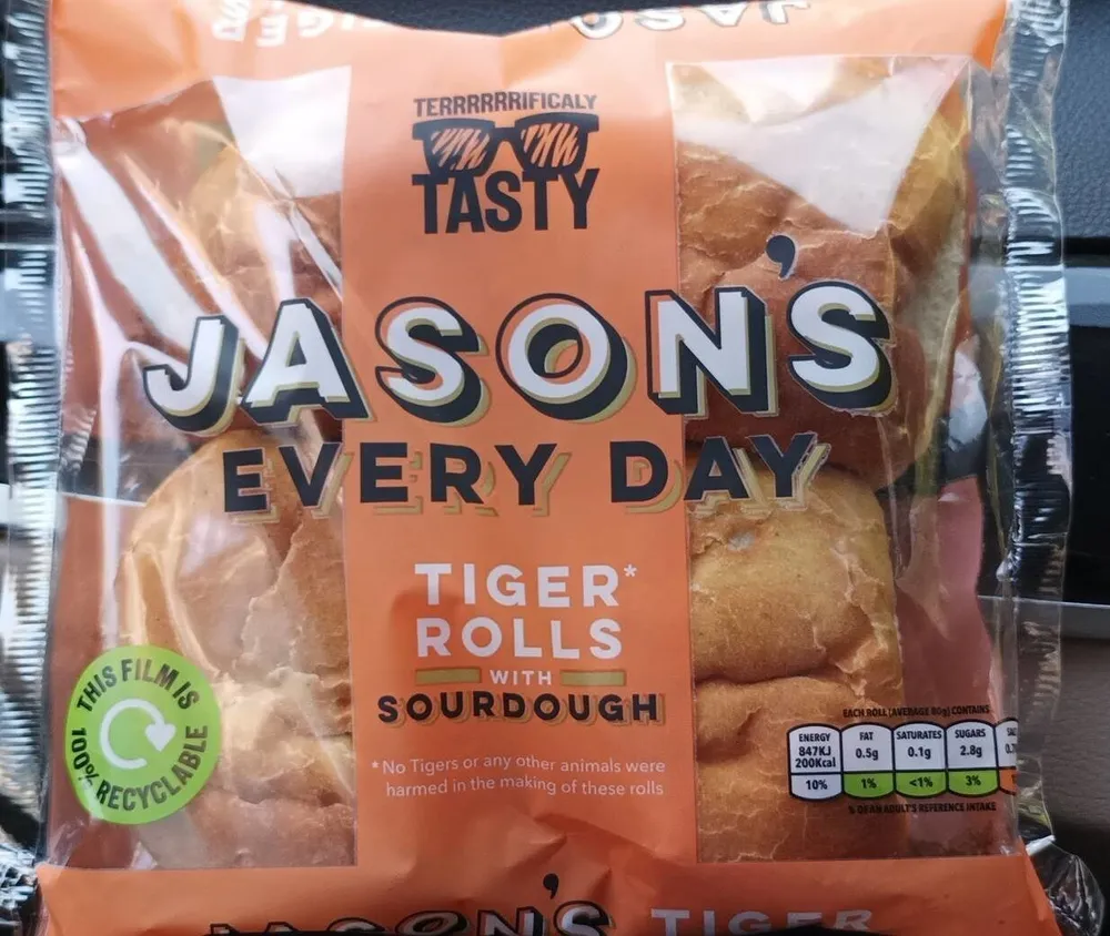 TIGER ROLLS WITH SOURDOUGH