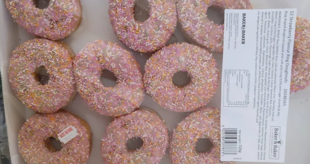 12 Strawberry Flavour Ring Doughnuts
