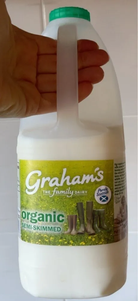 Organic semi-skimmed milk