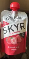 SKYR Strawberry Icelandic style yogurt