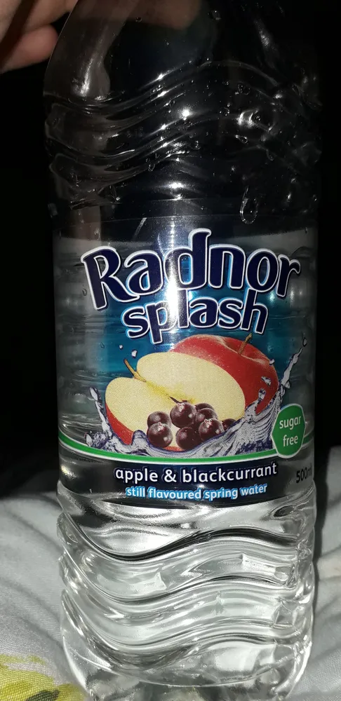 Apple and blackcurrant flavoued water