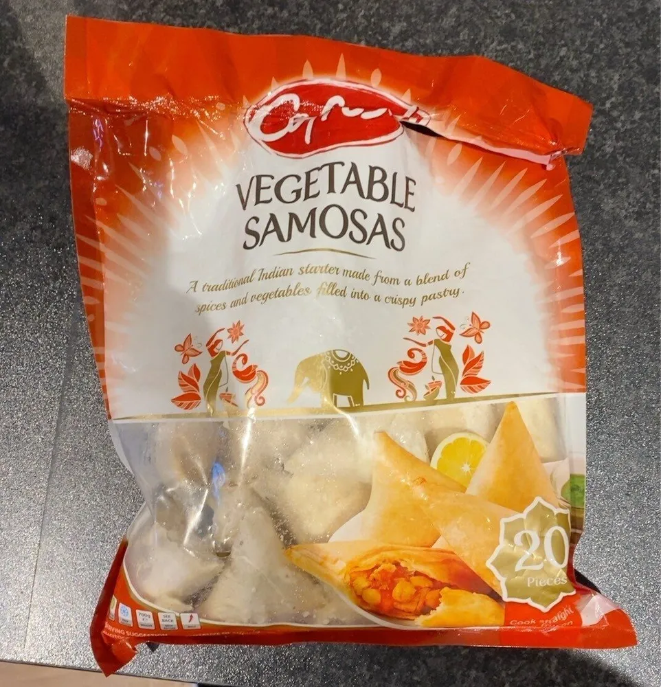Vegetable samosas
