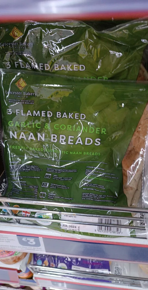 Garlic & Coriander Naan Breads