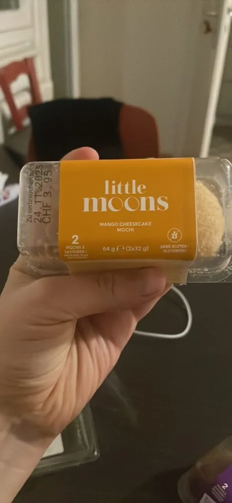 Mango Cheesecake Mochi