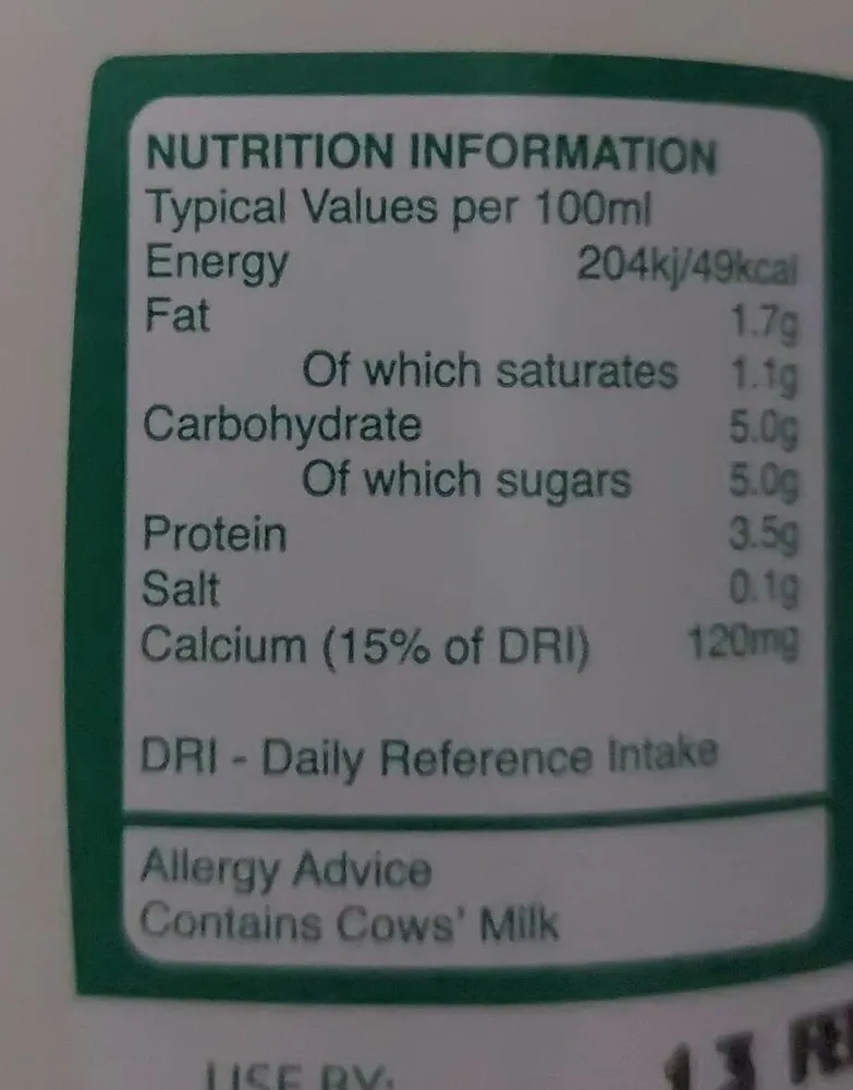 British Fresh Pasturised Semi-Skimmed Milk