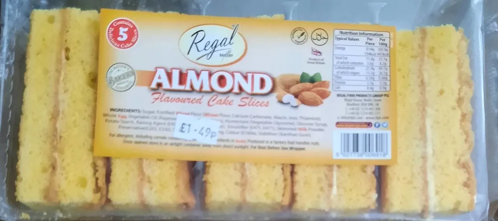 Almond flavoured cake slices