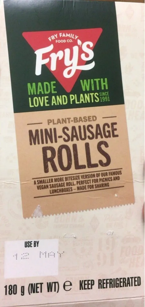 Mini sausage roll plant based