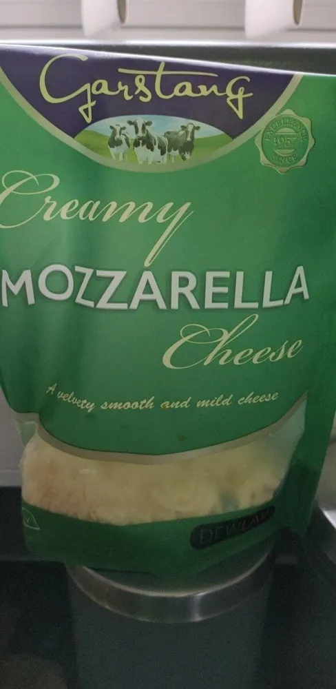 Creamy mozzarella cheese