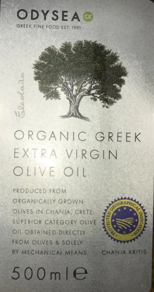 Organic green extra virgin olive oil