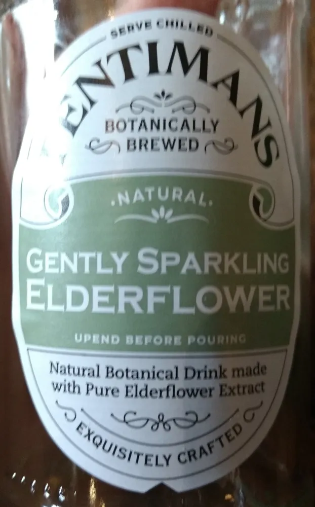 Gently sparkling elderflower