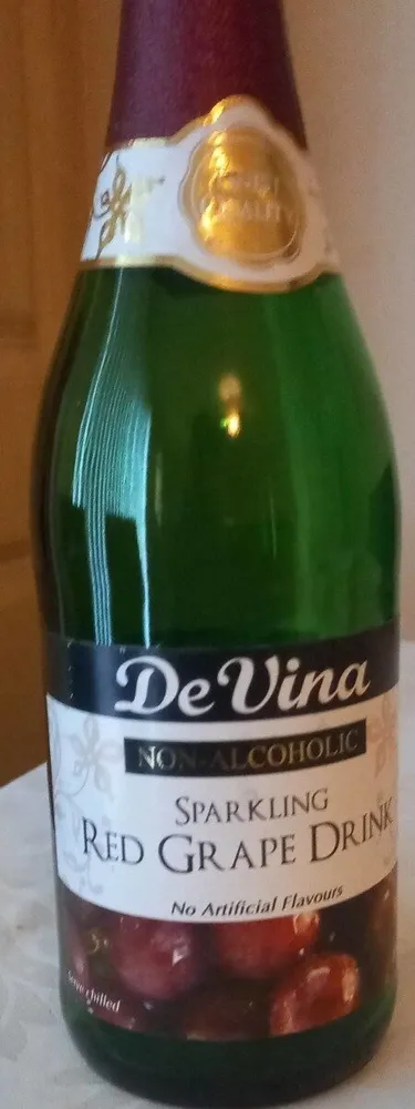 Non- Alcoholic Sparkling Red Grape Drink