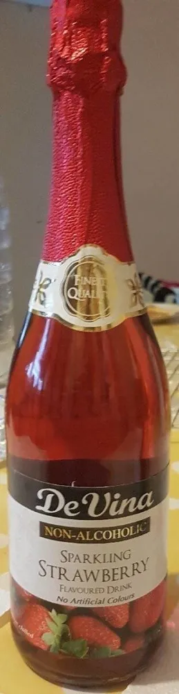 Sparkling strawberry flavoured drink