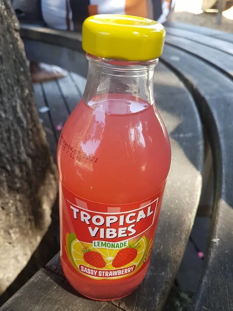 Tropical Vibes Strawberry Lemonade