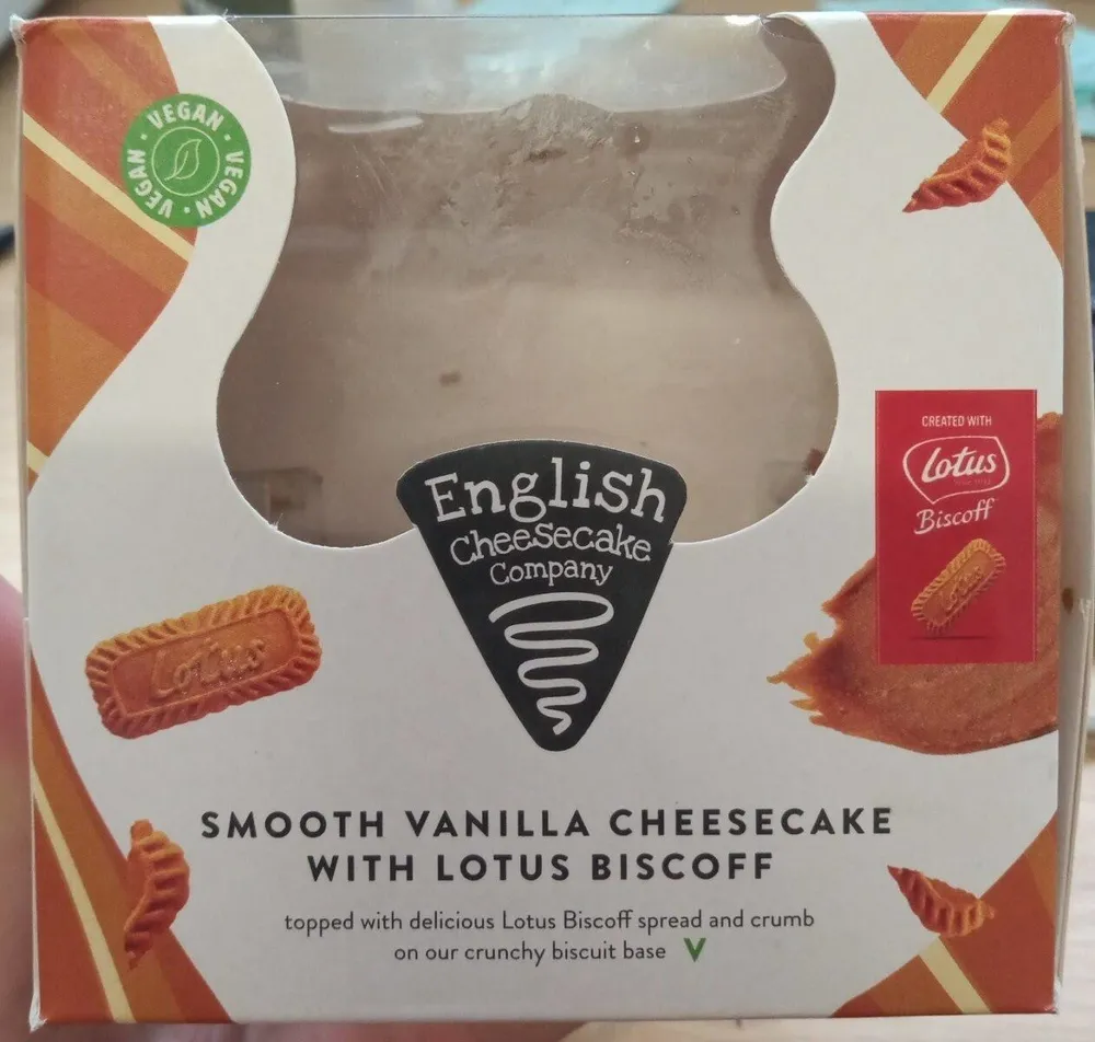 Smooth Vanilla Cheesecake with Lotus Biscoff
