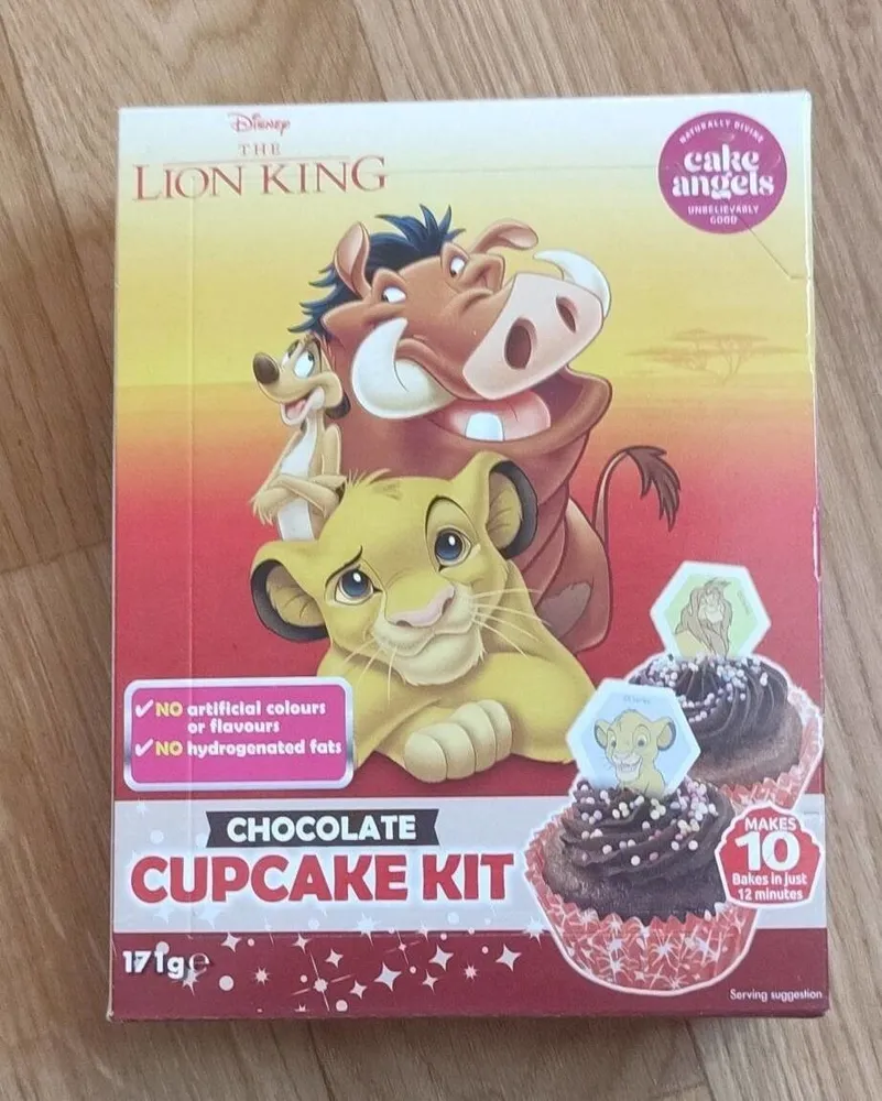 CHOCOLATE CUPCAKE KIT