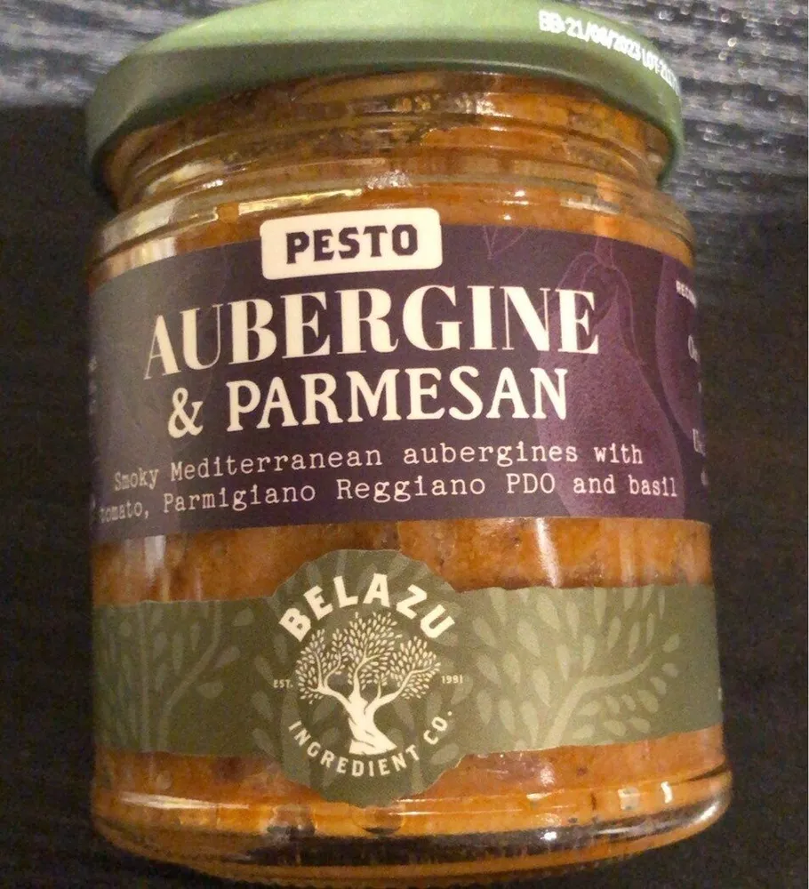 Pesto aubergine & Parmesan