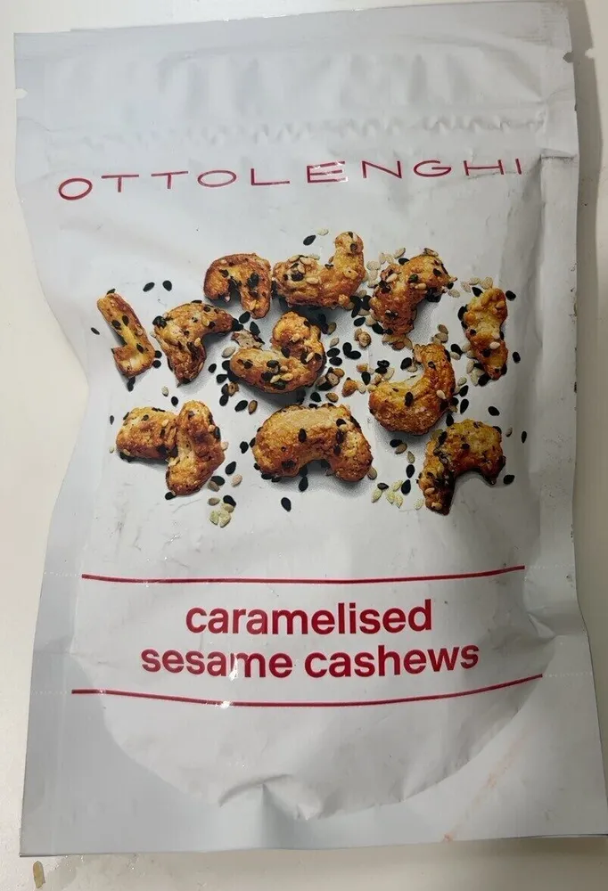 Caramelised sesame cashews