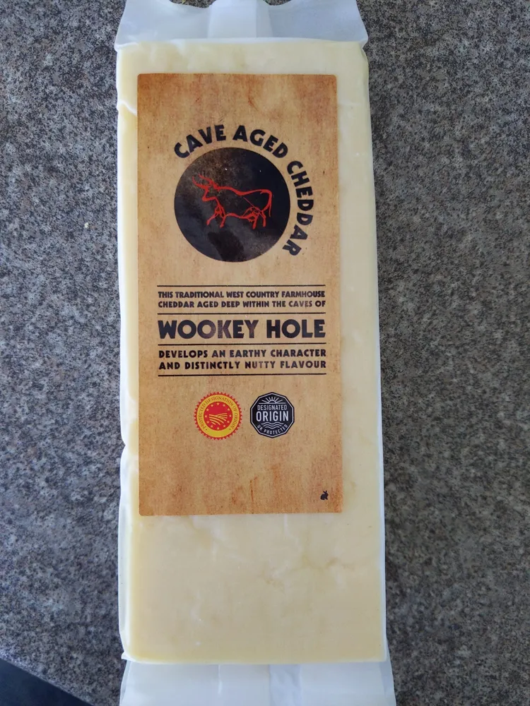 Woolley Hole Cheddar