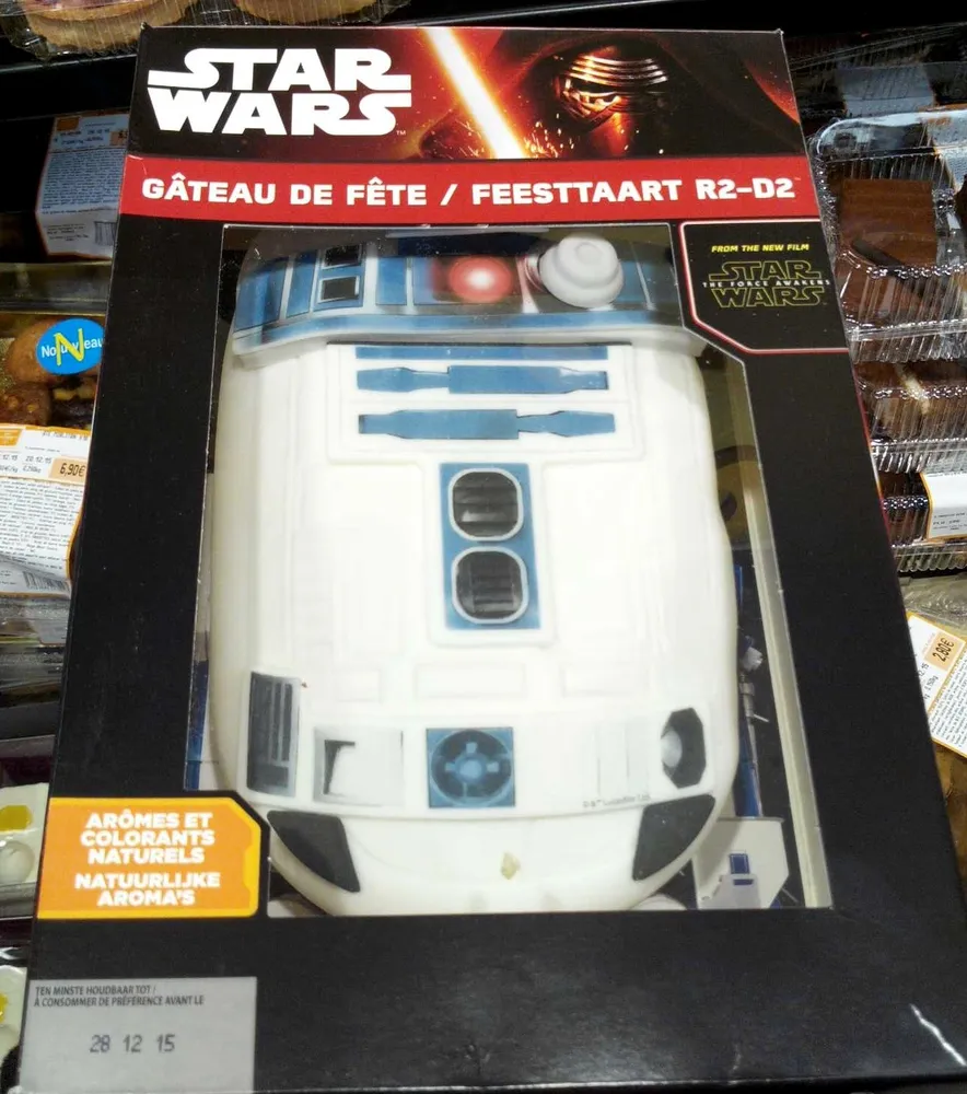 Gâteau de fête Star Wars R2-D2