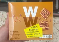Caramel cake slice