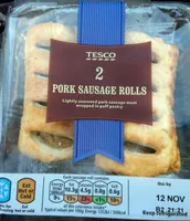 2 pork sausages rolls