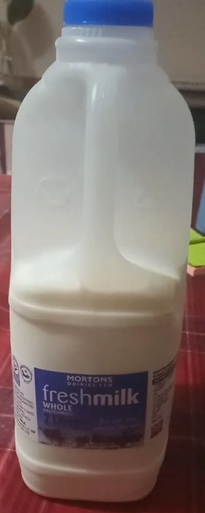 Fresh milk whole