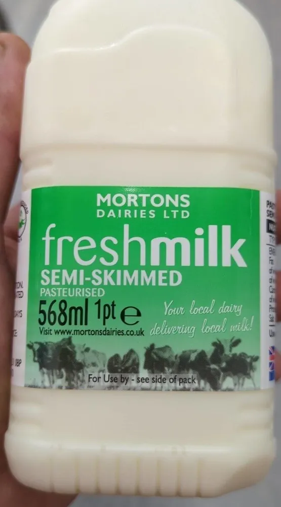 Fresh semi skimmed milk