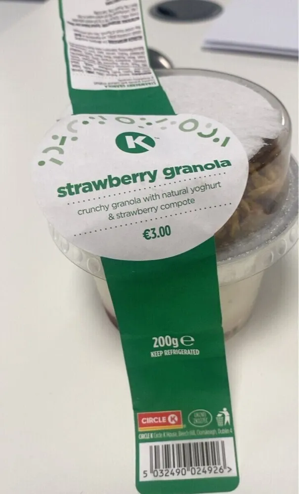 Strawberry granola