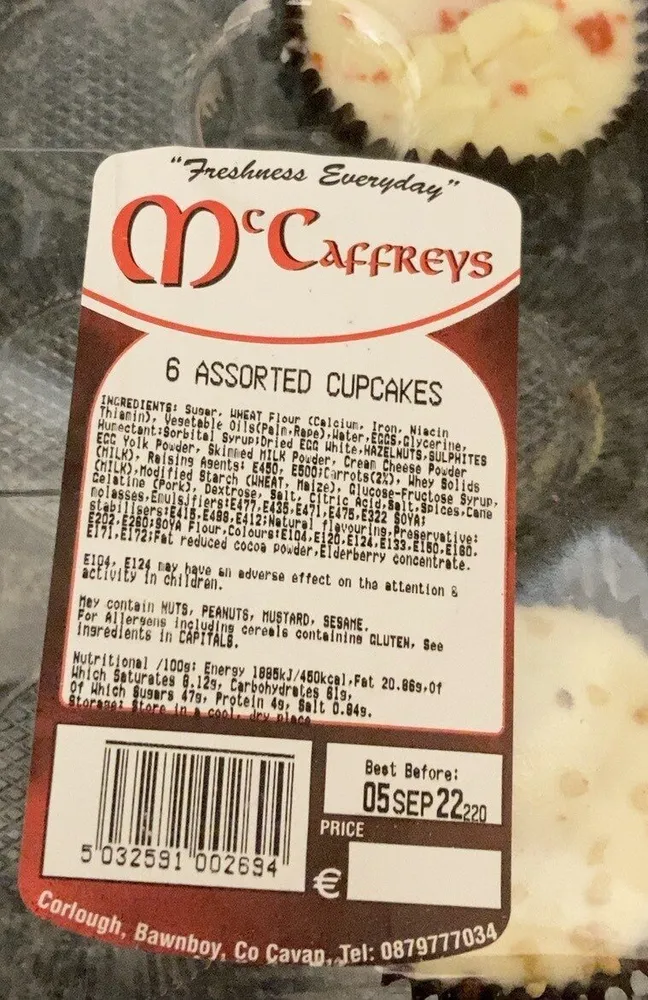 6 Assorted Cupcakes