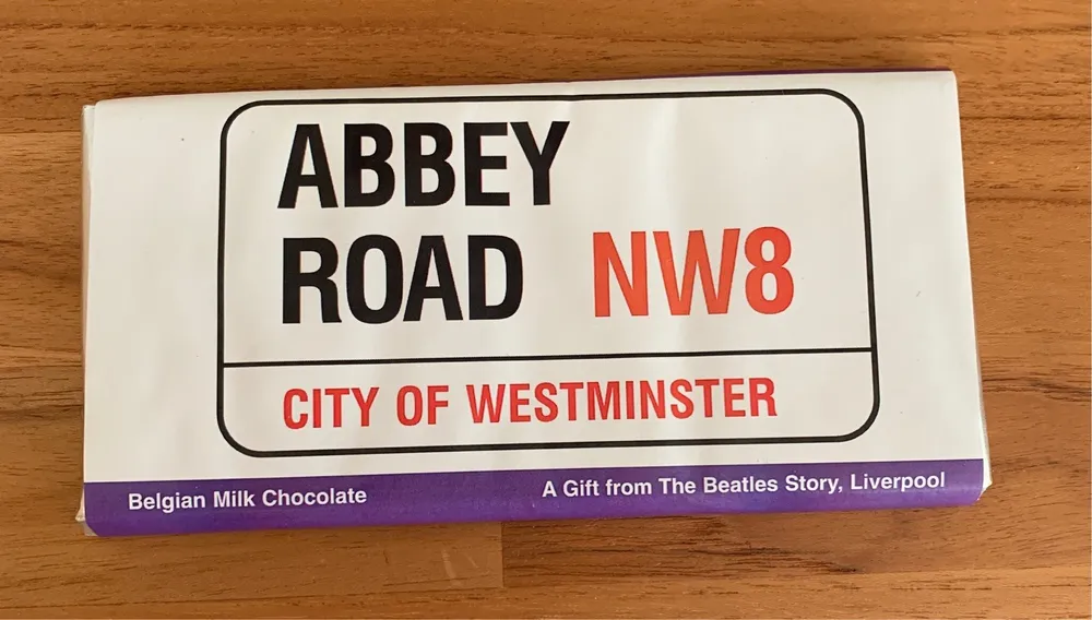 ABBEY ROAD Belgian milk chocolate