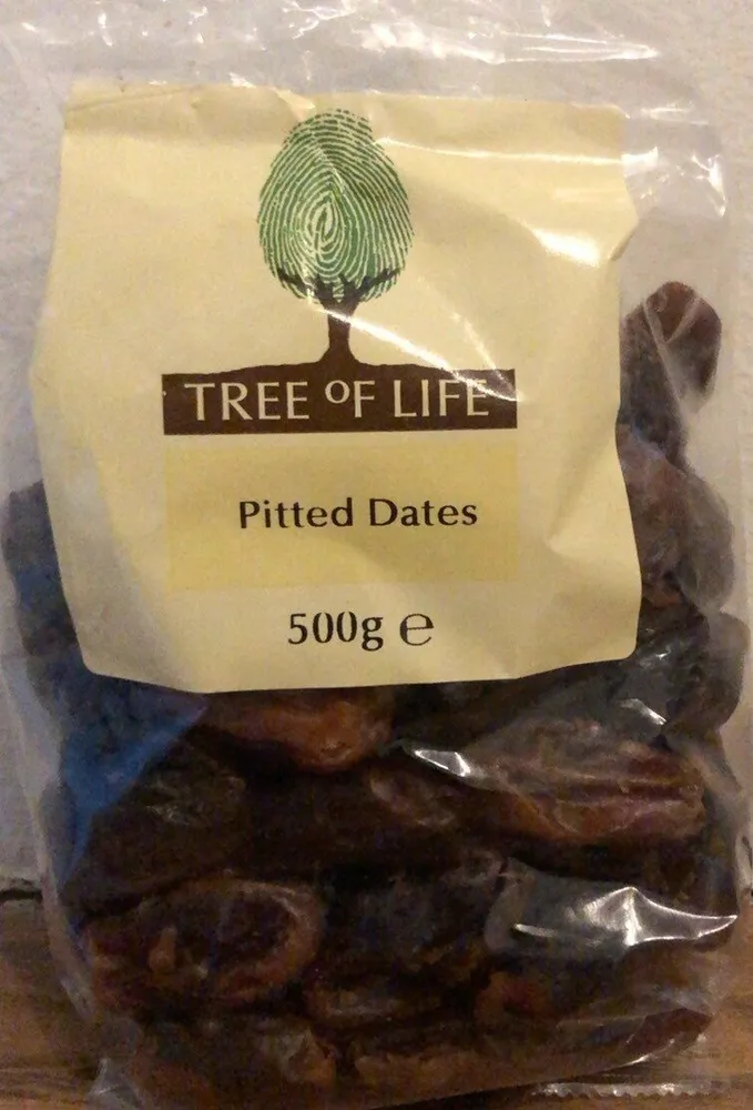 Pitted dates