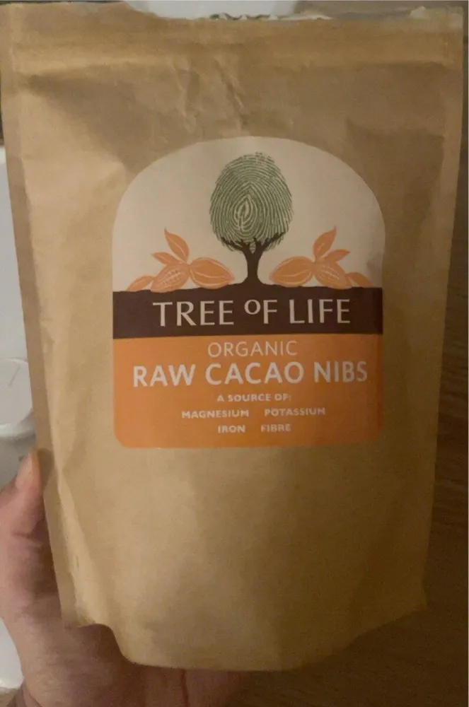 Raw cacao nibs
