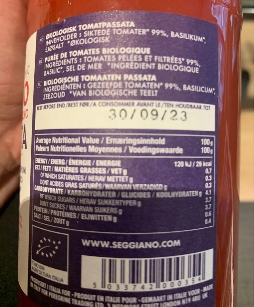 Tomato passata di pomodoro