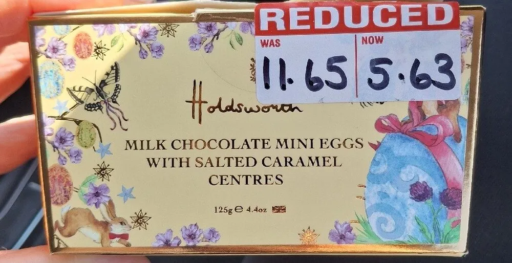 Milk Chocolate Mini Eggs With Salted Caramel Centres