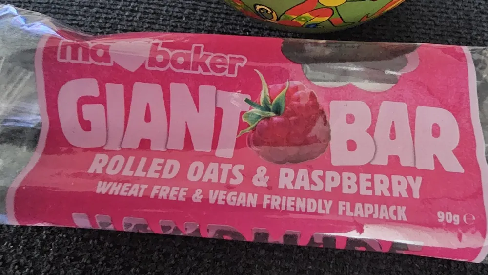 Giant Bar Flapjack Raspberry