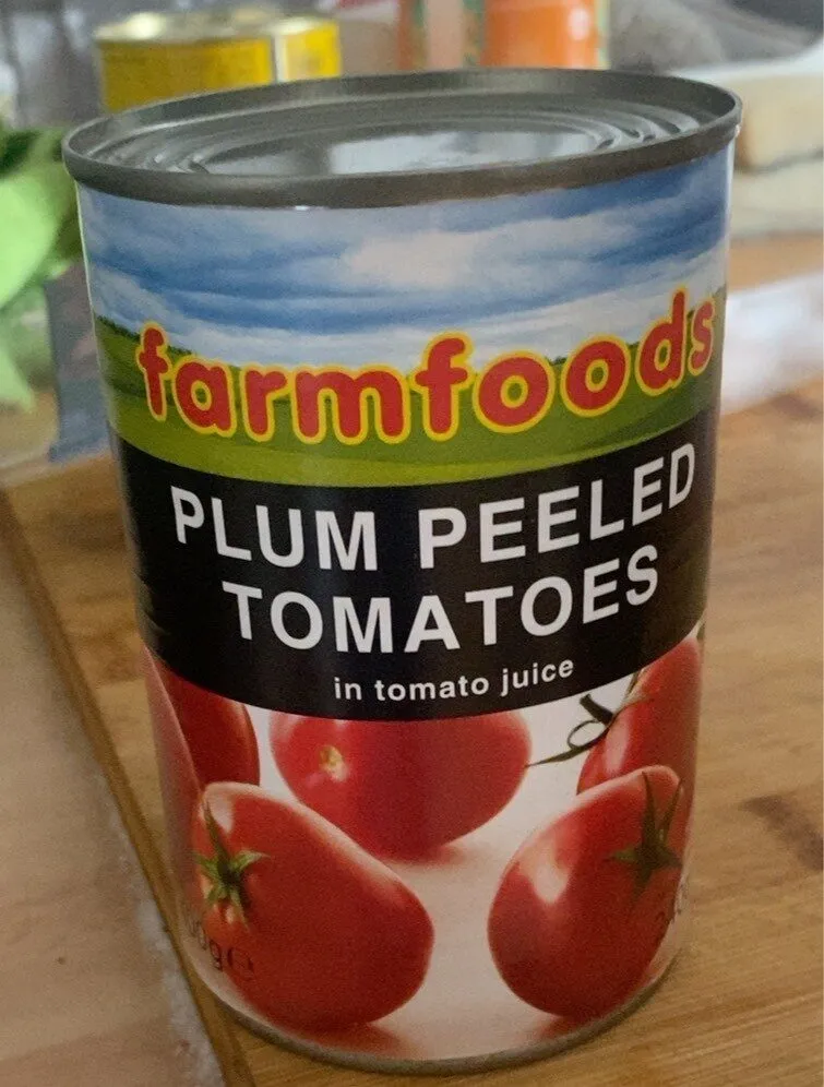 Plum peeled tomatoes