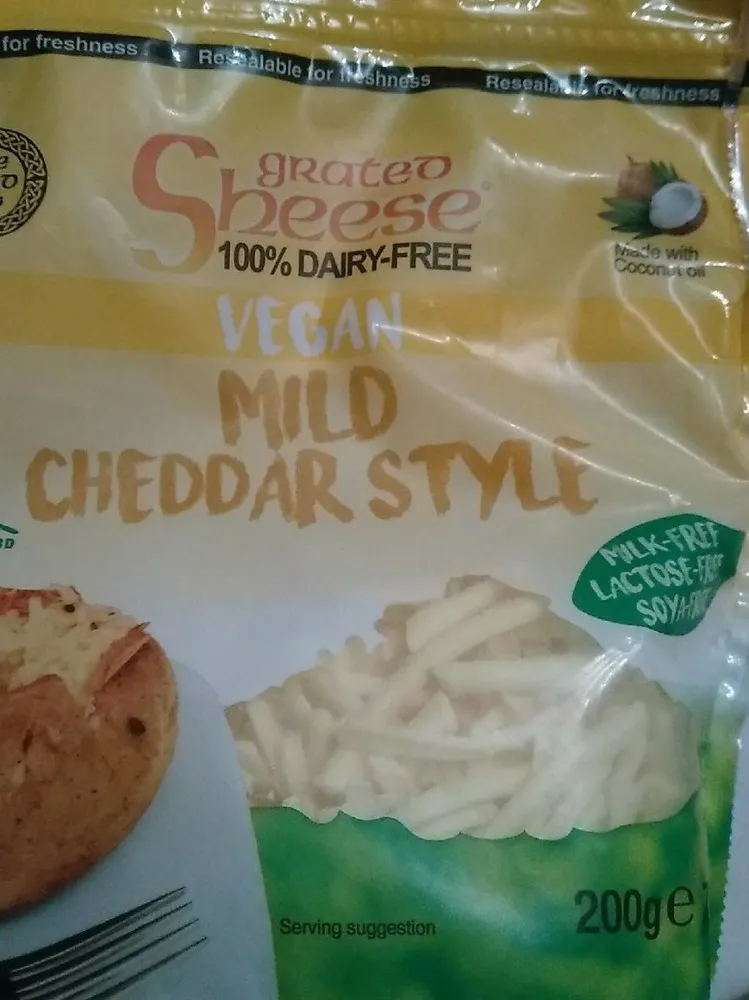Grated mild cheddar style