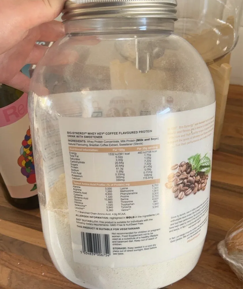 Coffee protein powder