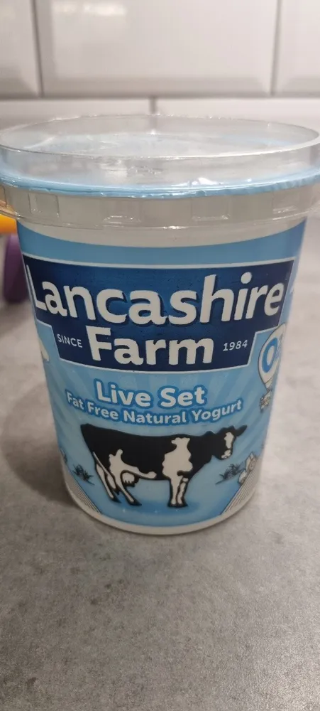 Live Set Fat Free Natural Yogurt