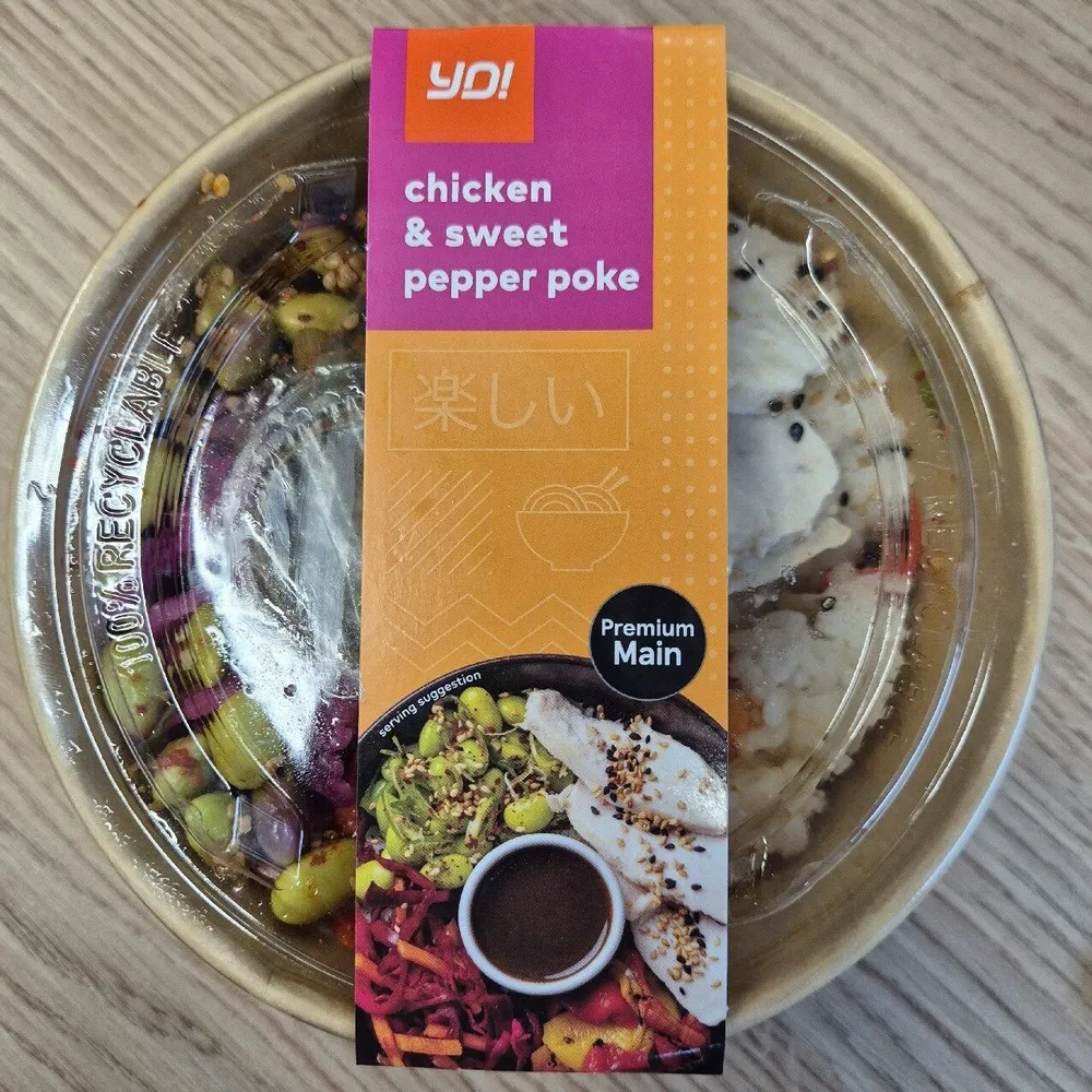 Chicken and sweet pepper poke
