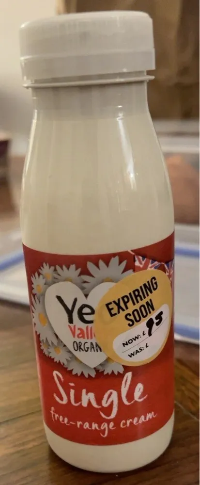 Single free-range cream
