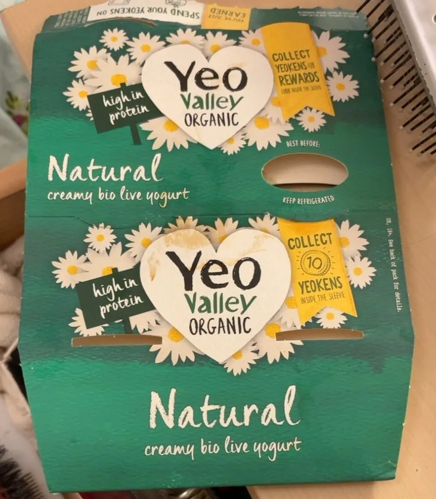 Natural live smooth & creamy yogurt