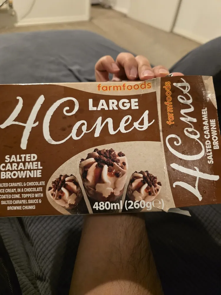 Farmfoods Large 4 Cones Salted Caramel Brownie