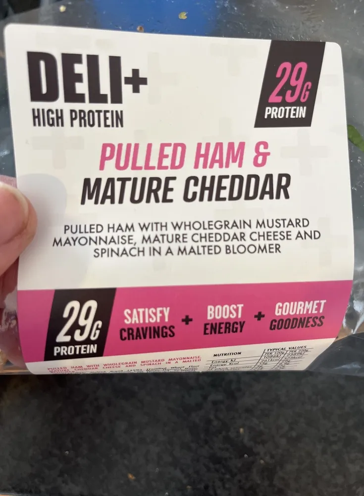 Pulled Ham & Mature Cheddar Sandwich