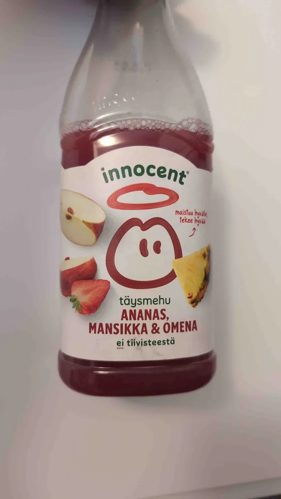 Pineapple, Strawberry and Apple juice