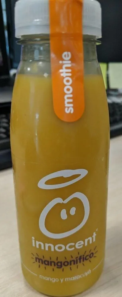 Smoothie mango, maracuyá y manzana