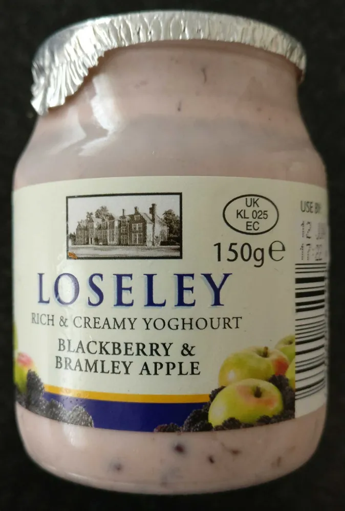 Yoghourt blackberry & bramley apple