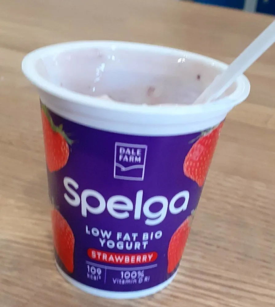 Spelga Low fat BIO yogurt (strawberry)