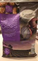 Sour cream & red onion hand cooked crips