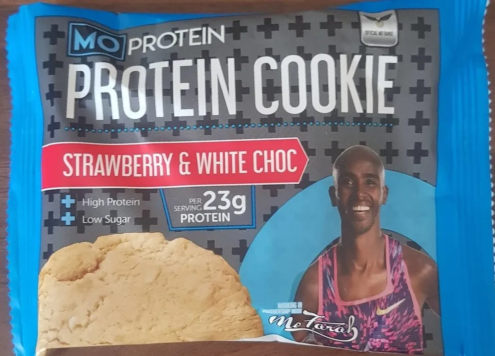 Protein cookie strawberry & white  choc